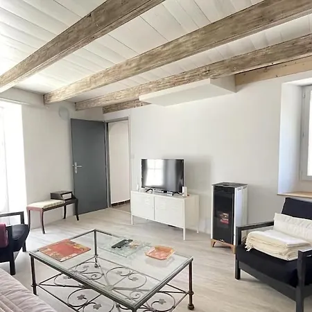 Holiday home L'olivier Climatisee - En Plein Centre-ville *